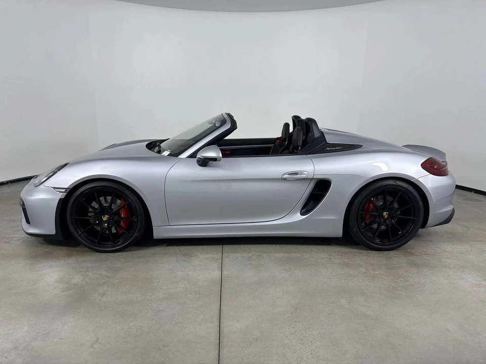 2016 Porsche 981 Boxster Spyder - Image 2 of 5