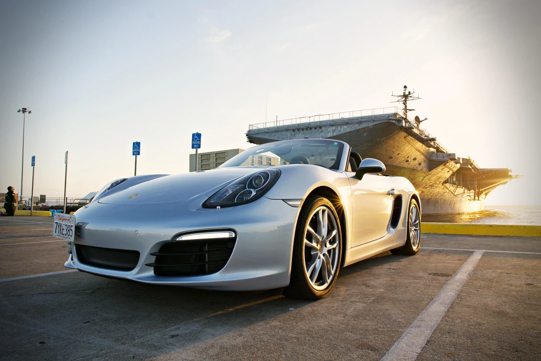 2016 Porsche 981 Boxster - Image 8 of 31