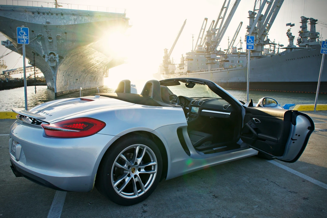 2016 Porsche 981 Boxster - Image 16 of 31