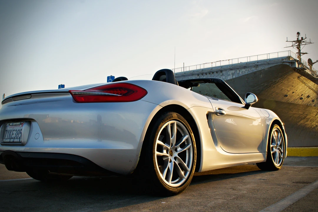 2016 Porsche 981 Boxster - Image 15 of 31