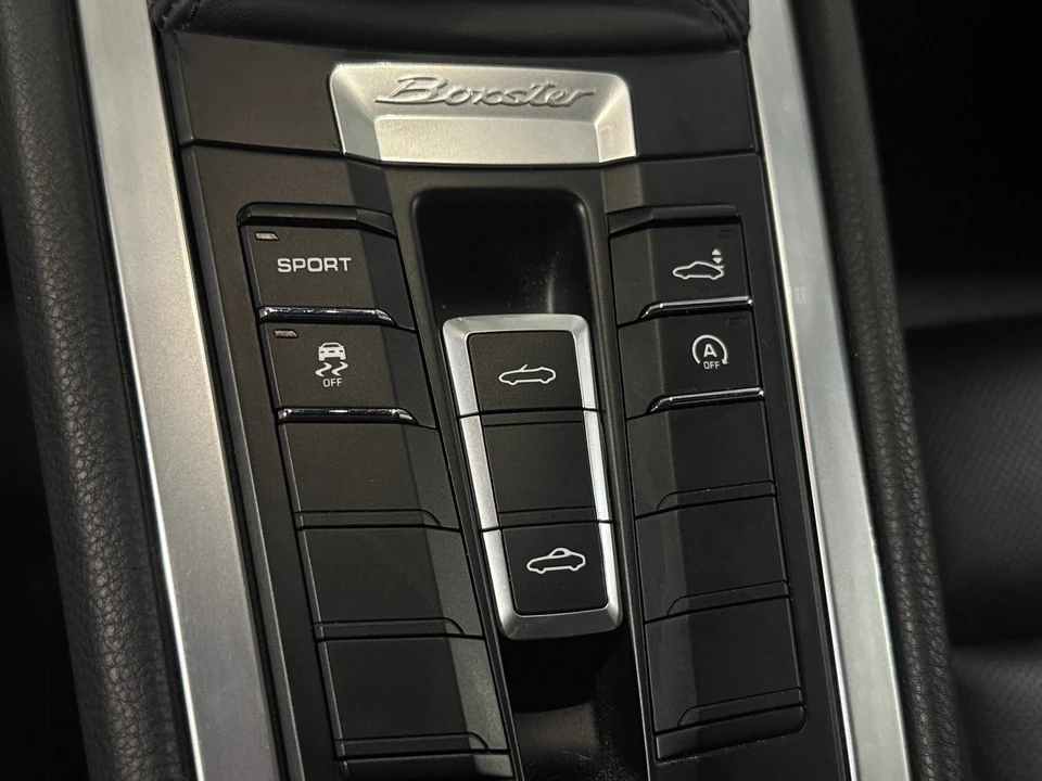 2016 Porsche 981 Boxster - Image 12 of 31