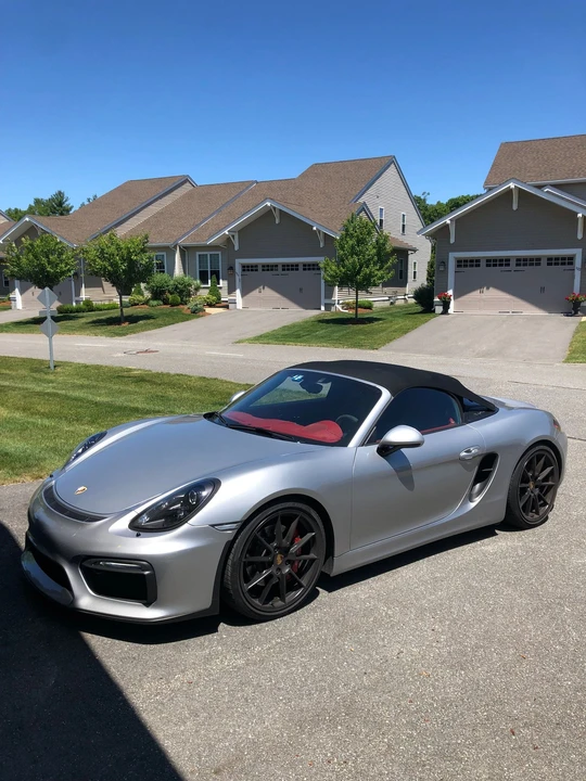 2016 Porsche 981 Boxster Spyder - Image 2 of 15