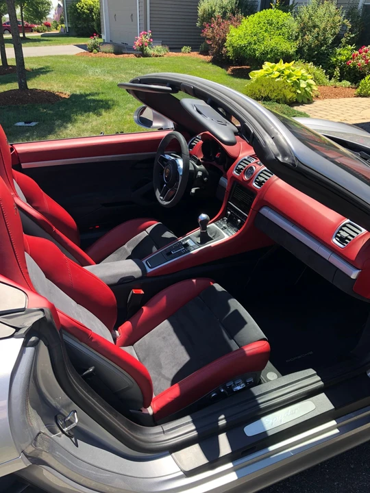 2016 Porsche 981 Boxster Spyder - Image 12 of 15
