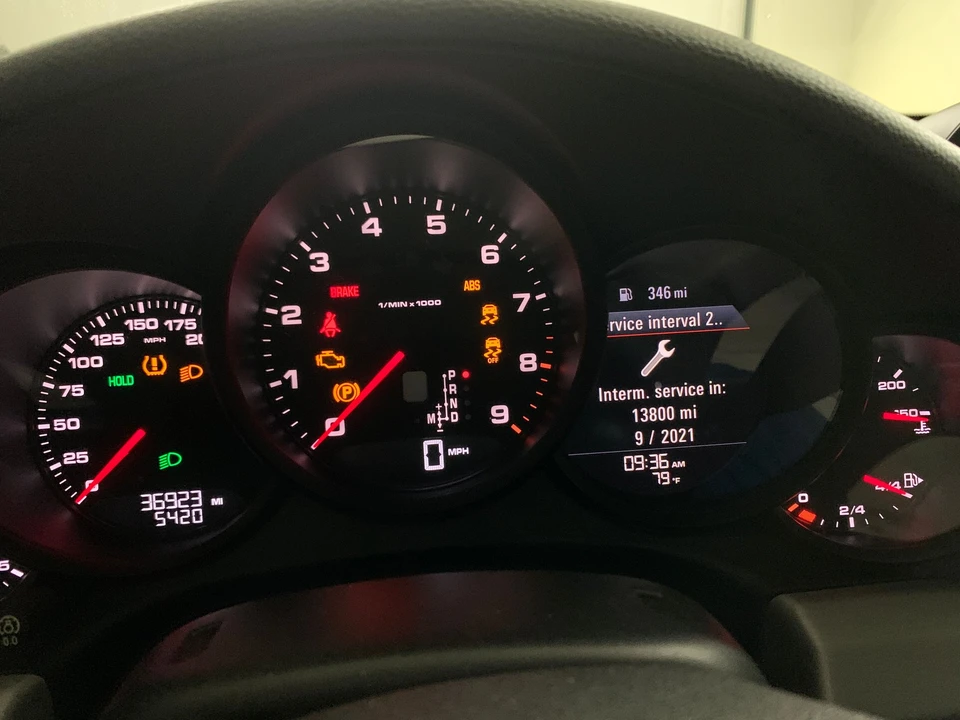 2016 Porsche 991 Carrera 4S - Image 23 of 30