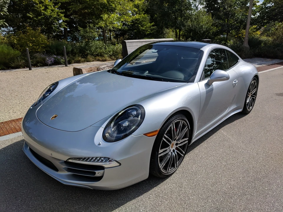 2016 Porsche 991 Carrera 4S - Image 8 of 30