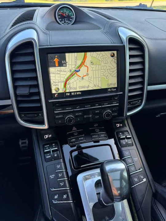 2016 Porsche 958 Cayenne GTS - Image 19 of 20