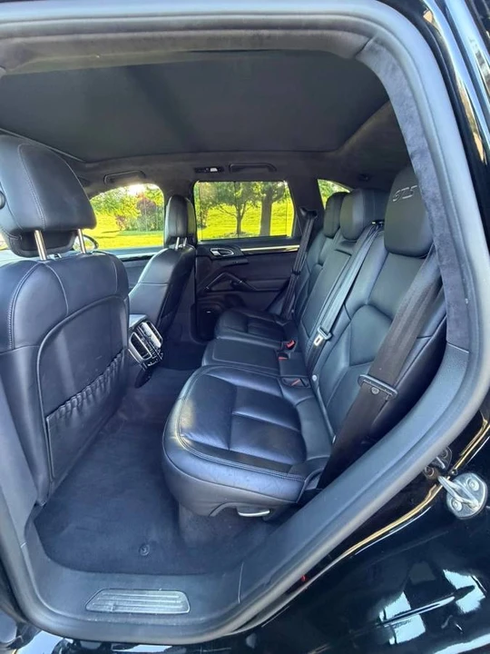 2016 Porsche 958 Cayenne GTS - Image 6 of 20