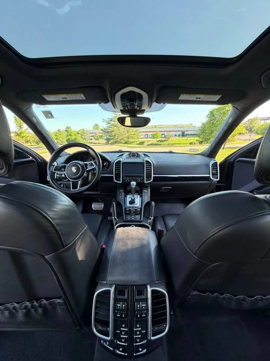 2016 Porsche 958 Cayenne GTS - Image 12 of 20