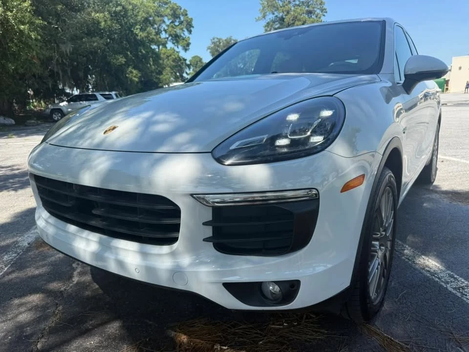 2016 Porsche 958 Cayenne - Image 4 of 17