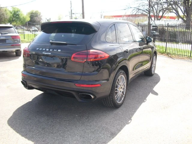 2016 Porsche 958 Cayenne - Image 6 of 19