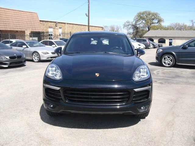 2016 Porsche 958 Cayenne - Image 2 of 19