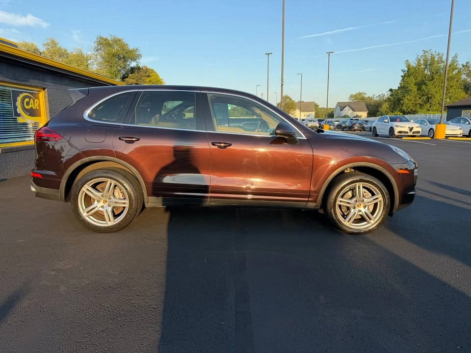 2016 Porsche 958 Cayenne - Image 6 of 20