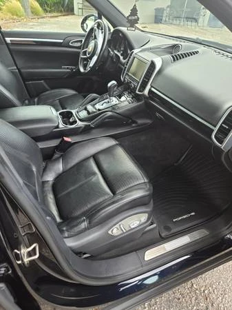 2016 Porsche 958 Cayenne S - Image 21 of 21