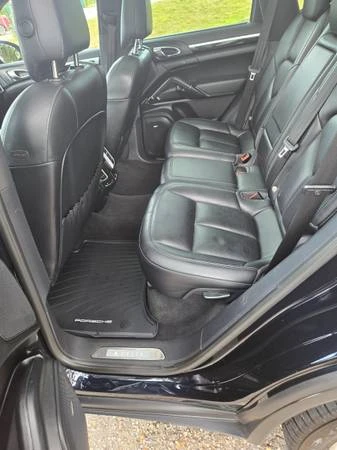 2016 Porsche 958 Cayenne S - Image 15 of 21