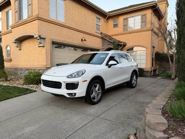 2016 Porsche 958 Cayenne - Image 4 of 8