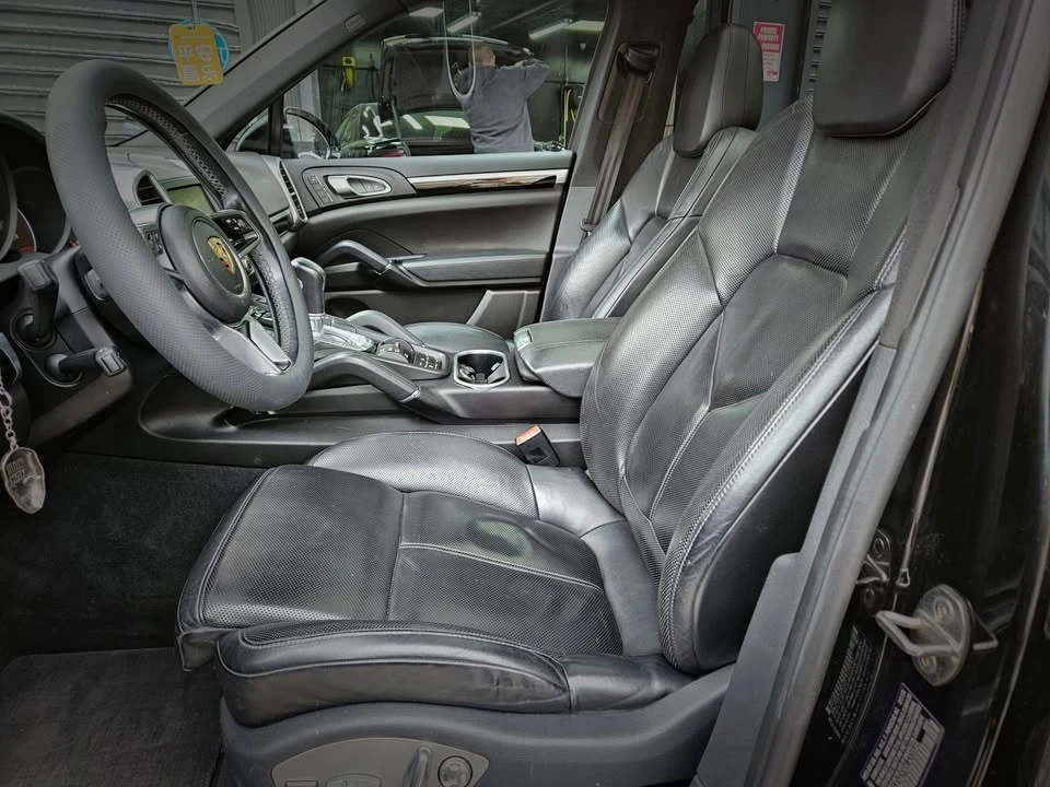 2016 Porsche 958 Cayenne - Image 15 of 18