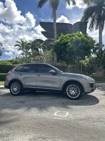2016 Porsche 958 Cayenne - Image 5 of 17
