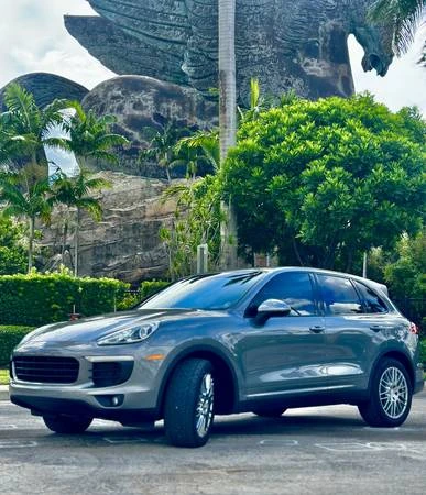 2016 Porsche 958 Cayenne - Image 2 of 11