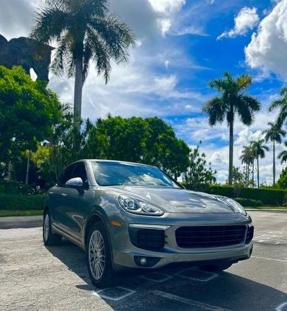 2016 Porsche 958 Cayenne - Image 3 of 11