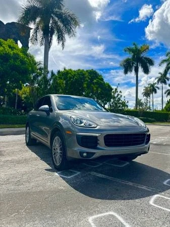 2016 Porsche 958 Cayenne - Image 2 of 17