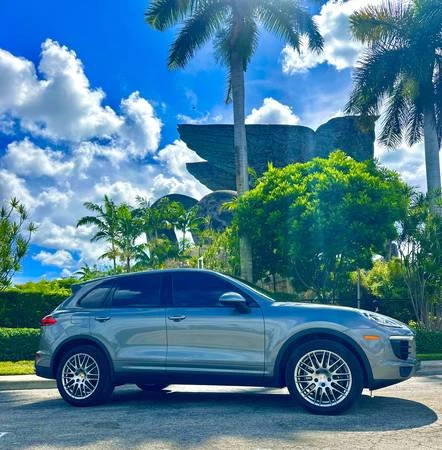 2016 Porsche 958 Cayenne - Image 4 of 11