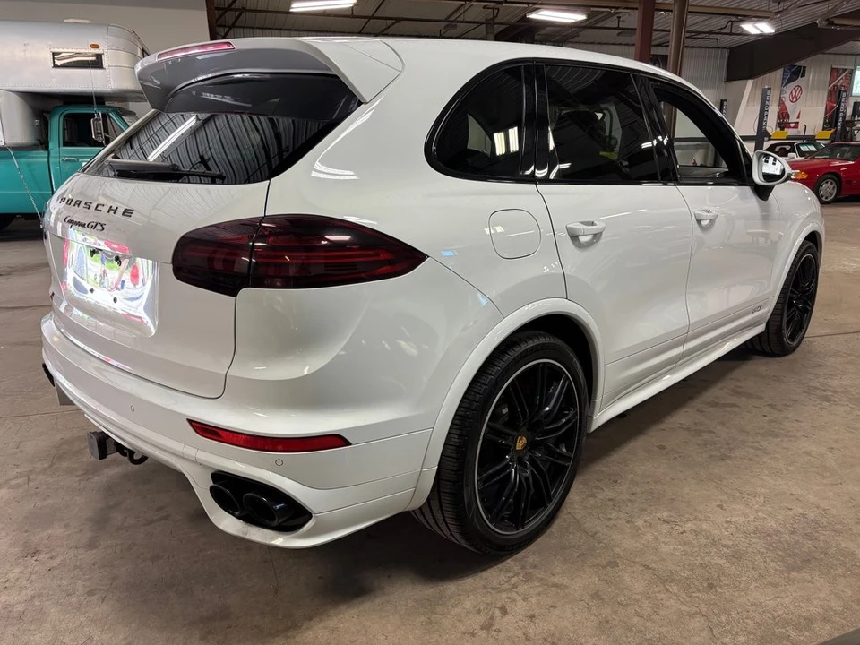 2016 Porsche 958 Cayenne - Image 7 of 31