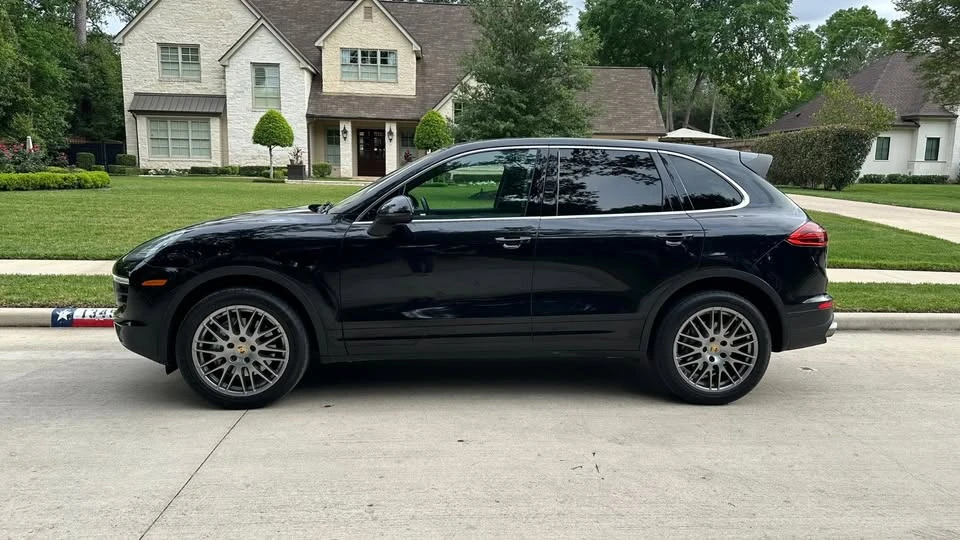 2016 Porsche 958 Cayenne - Image 3 of 20