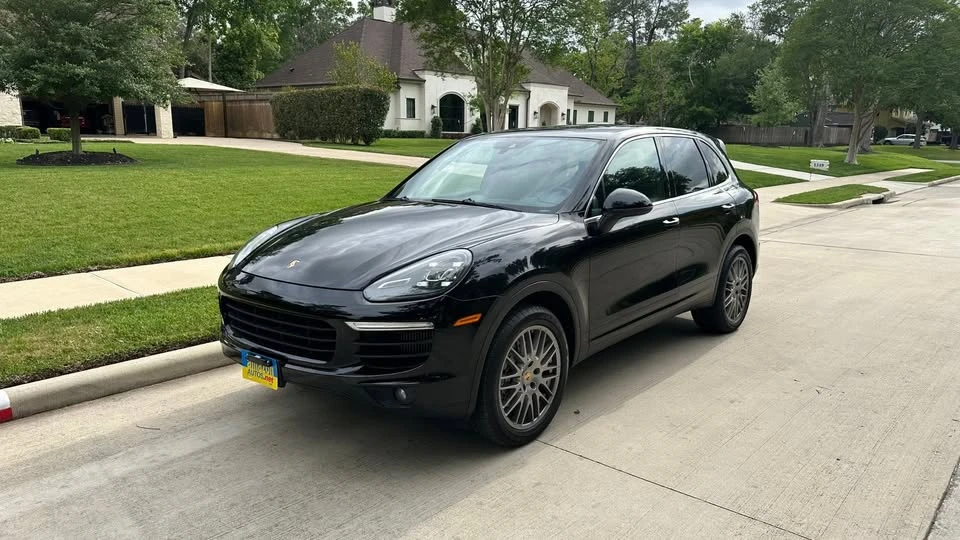 2016 Porsche 958 Cayenne - Image 2 of 20