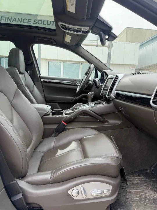 2016 Porsche 958 Cayenne - Image 7 of 11