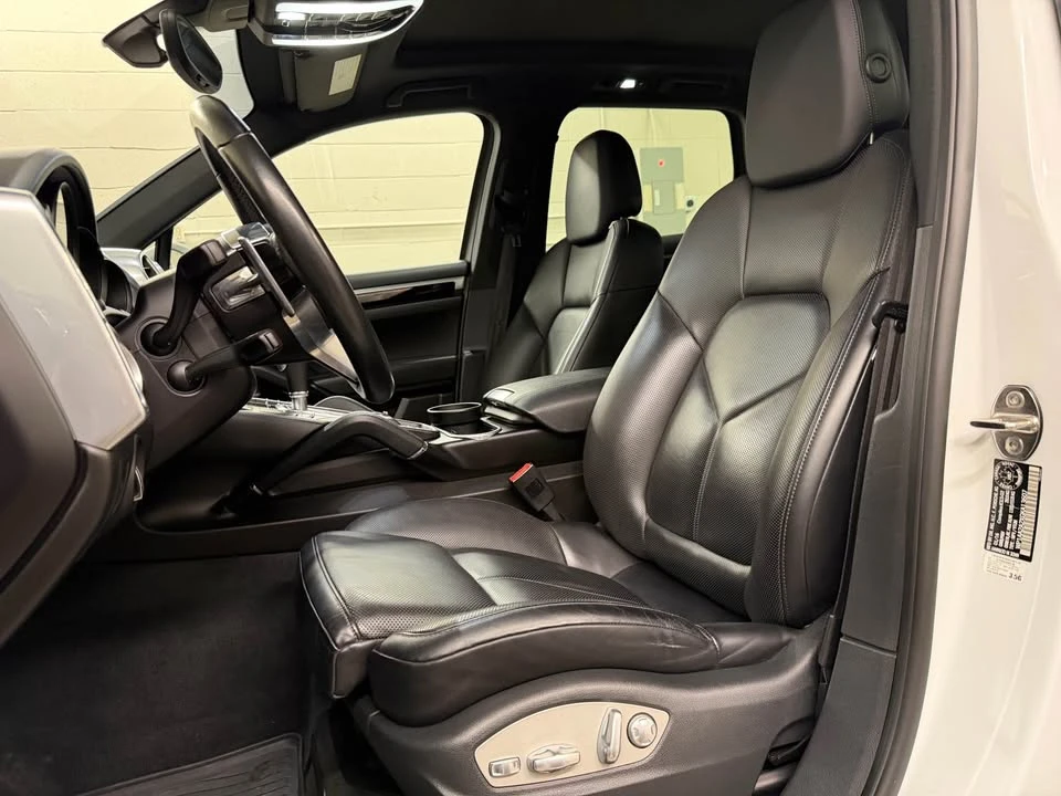 2016 Porsche 958 Cayenne - Image 8 of 19