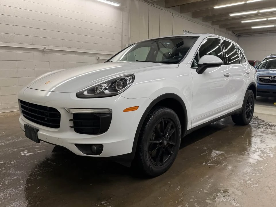 2016 Porsche 958 Cayenne - Image 2 of 19