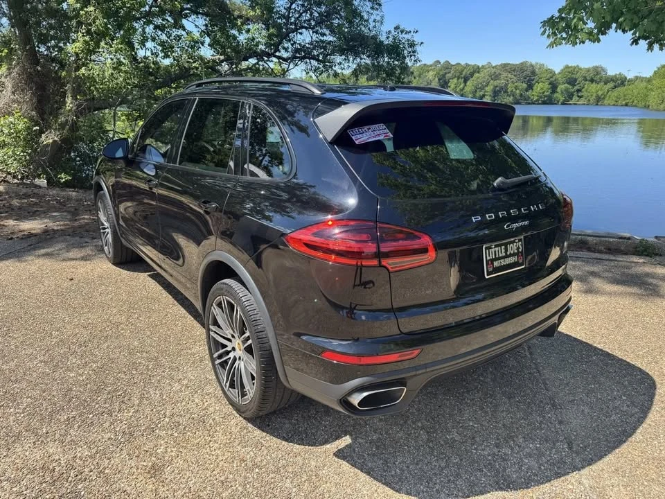 2016 Porsche 958 Cayenne - Image 5 of 14