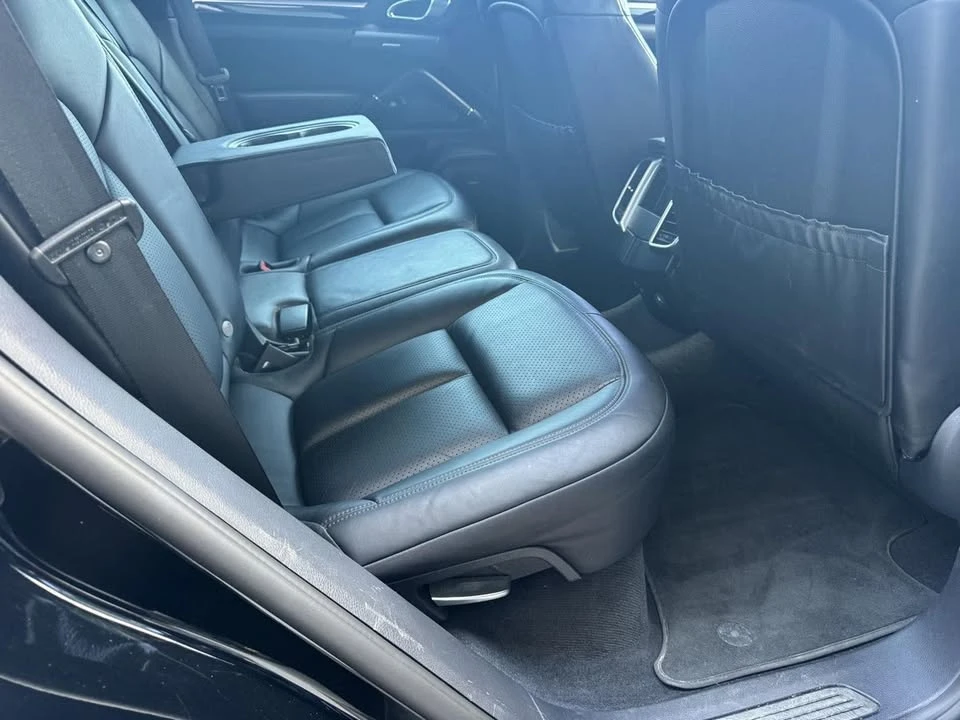 2016 Porsche 958 Cayenne - Image 13 of 14