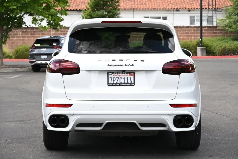 2016 Porsche 958 Cayenne - Image 6 of 20
