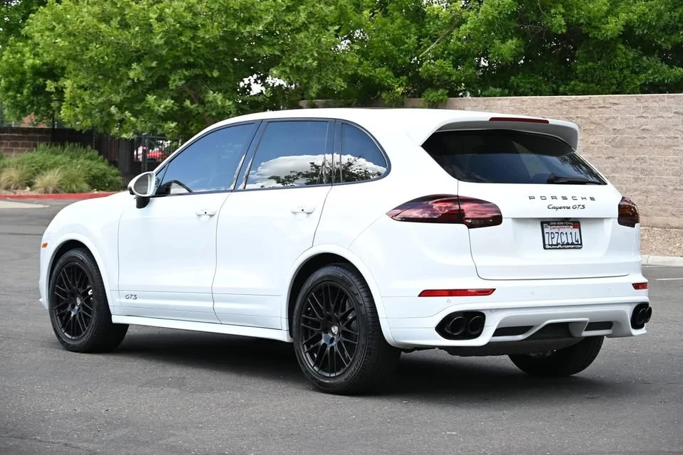 2016 Porsche 958 Cayenne - Image 7 of 20