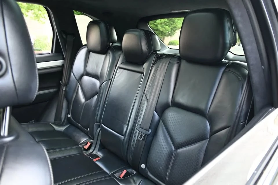 2016 Porsche 958 Cayenne - Image 13 of 20
