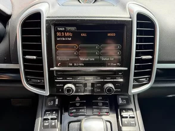 2016 Porsche 958 Cayenne - Image 11 of 11
