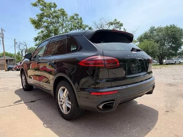 2016 Porsche 958 Cayenne - Image 5 of 11