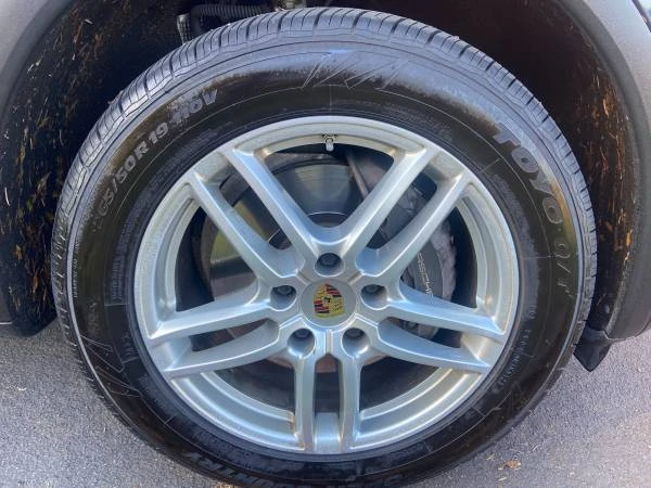 2016 Porsche 958 Cayenne - Image 18 of 20
