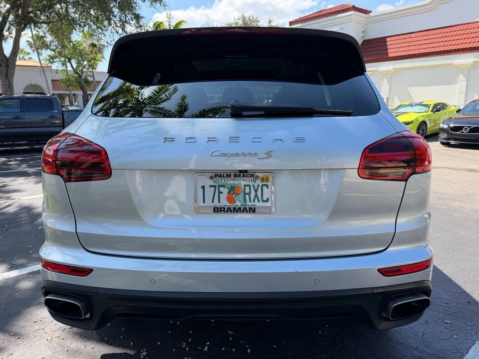 2016 Porsche 958 Cayenne - Image 7 of 20
