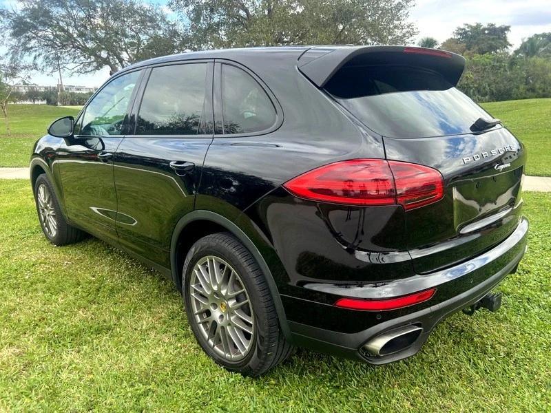 2016 Porsche 958 Cayenne - Image 5 of 21