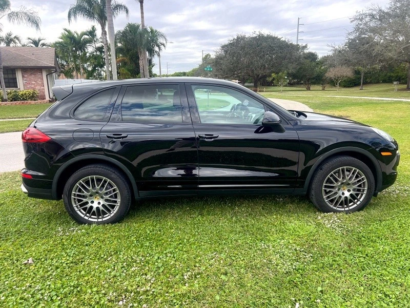 2016 Porsche 958 Cayenne - Image 8 of 21