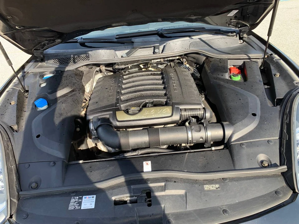 2016 Porsche 958 Cayenne - Image 22 of 23