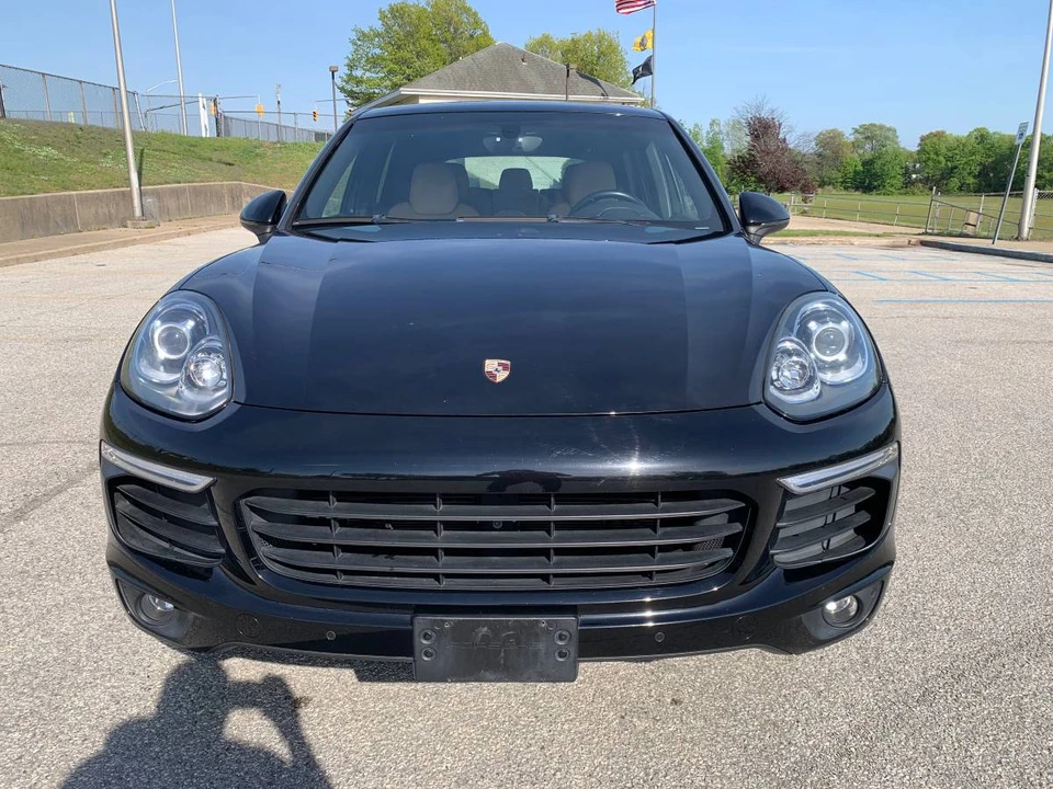 2016 Porsche 958 Cayenne - Image 3 of 23
