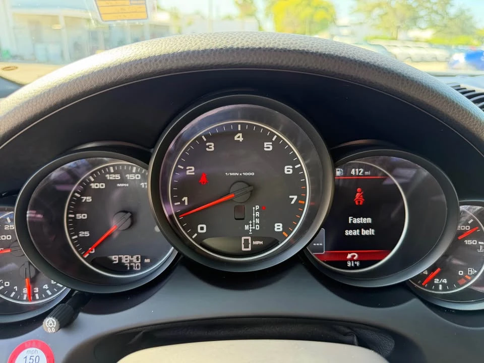 2016 Porsche 958 Cayenne - Image 15 of 18