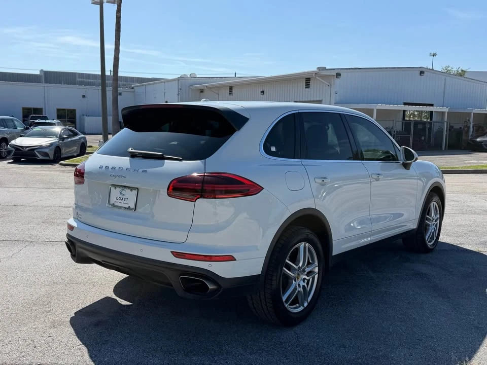 2016 Porsche 958 Cayenne - Image 5 of 18