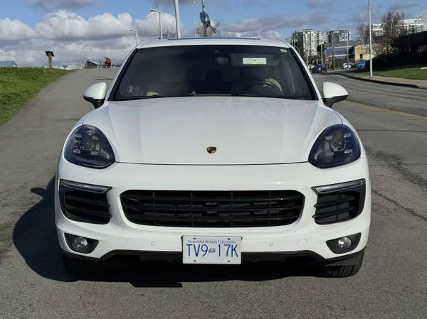 2016 Porsche 958 Cayenne - Image 2 of 10