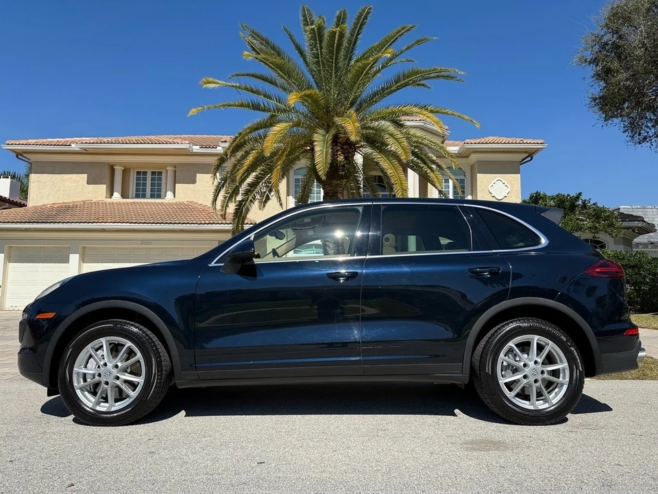 2016 Porsche 958 Cayenne - Image 5 of 21
