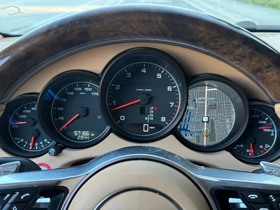 2016 Porsche 958 Cayenne - Image 9 of 21