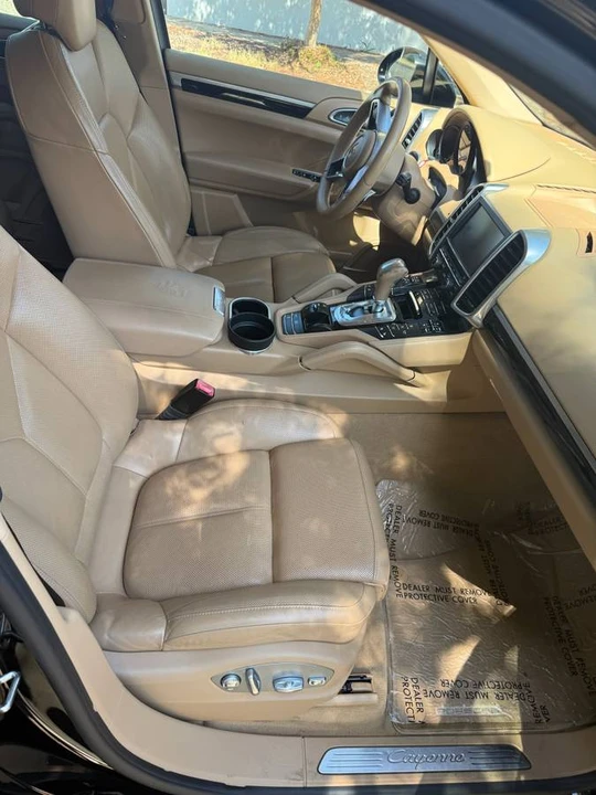 2016 Porsche 958 Cayenne - Image 8 of 11